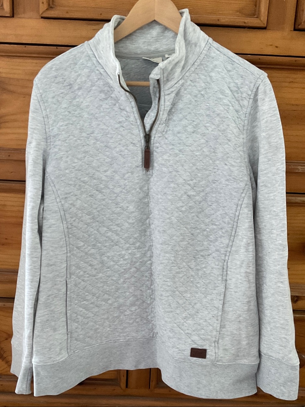 L.L. Bean Women's Quilted Half-Zip V-Neck Sweater - Light Gray